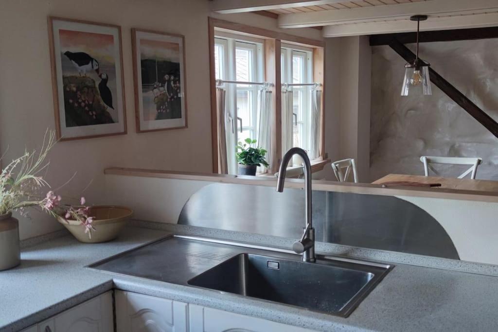Cozy Cottage Klaksvik Bagian luar foto